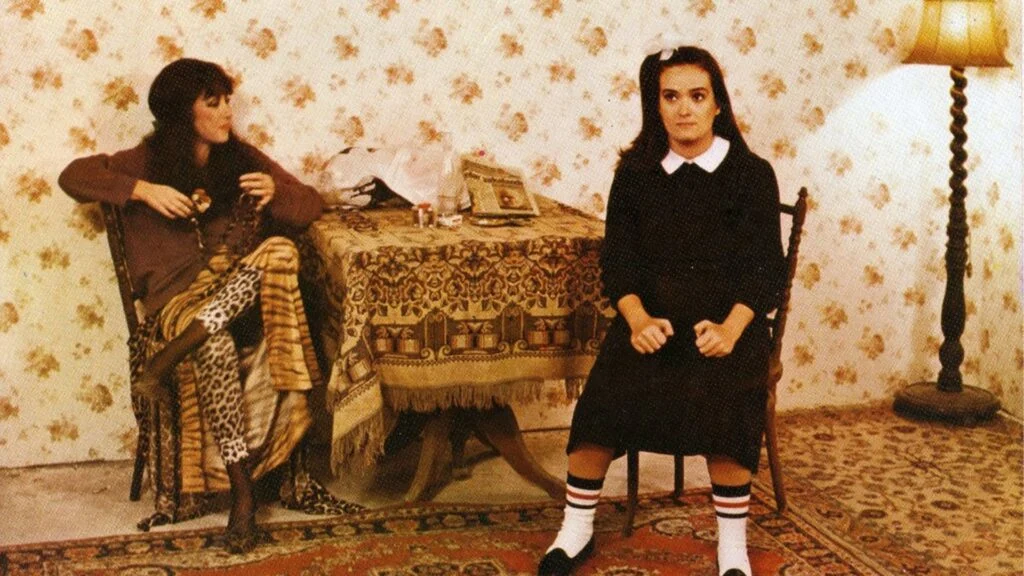 Asiye Nasıl Kurtulur? (1986)