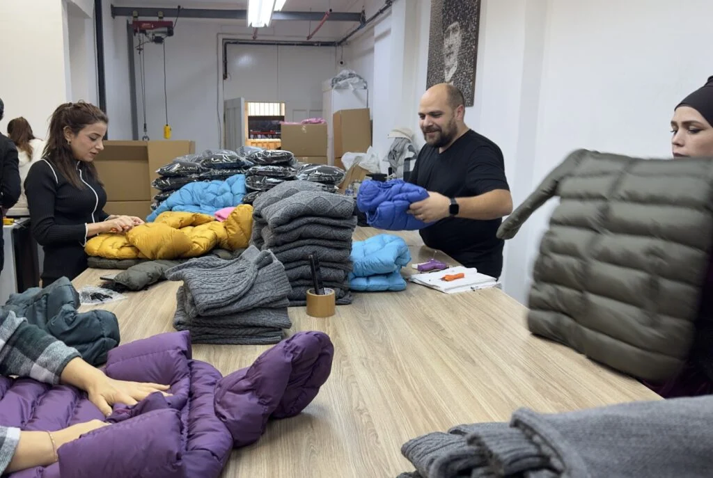 Nes Kids Store çocukların yüreğini ısıttı