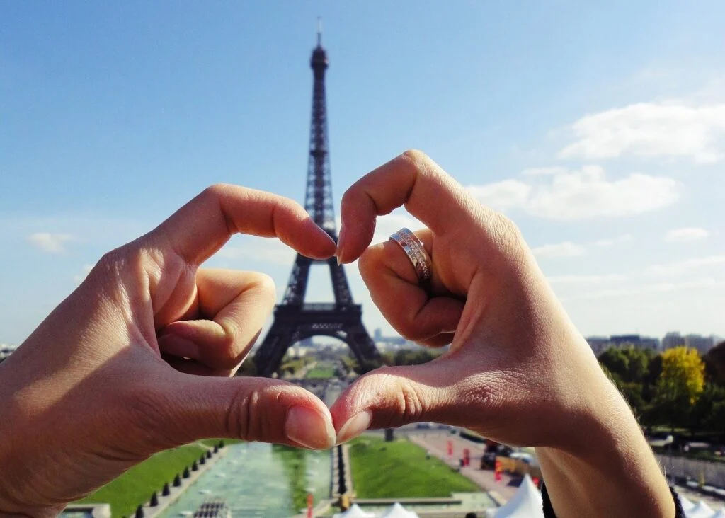 Parisliler ilk önce kuleyi beğenmemiş!