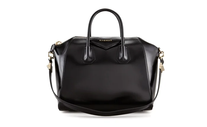 Givenchy "Antigona"